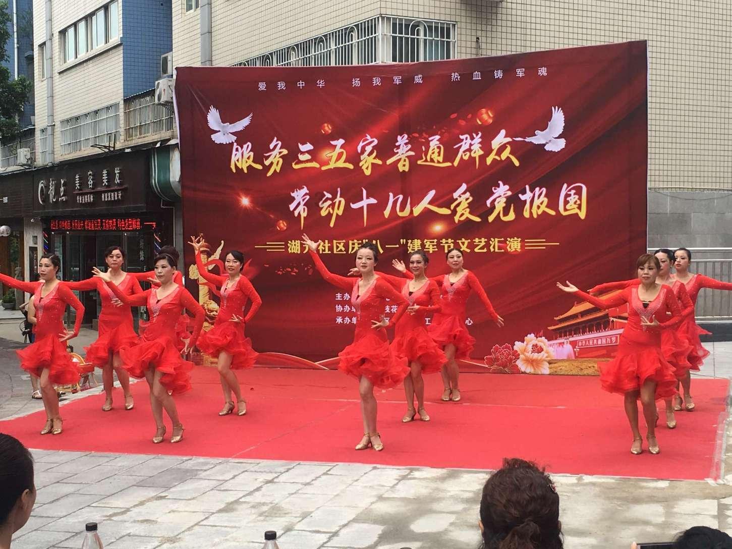 1M高度的对话 | 在福田的街角,链接友好童年